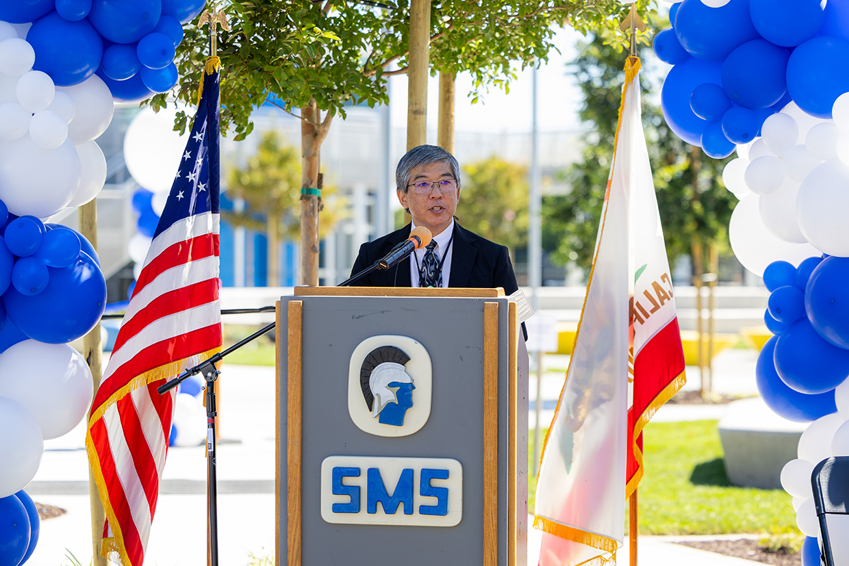 Sunnyvale MS Folia Classroom Building Ribbon Cutting