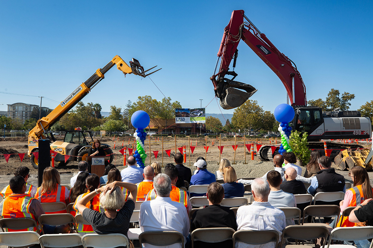 Los Altos SD - San Antonio Campus Groundbreaking event