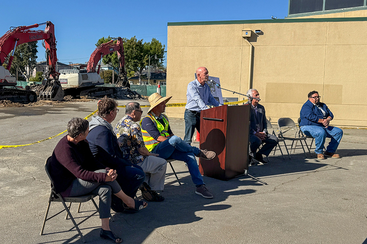 Otis Elementary School - Groundbreaking
